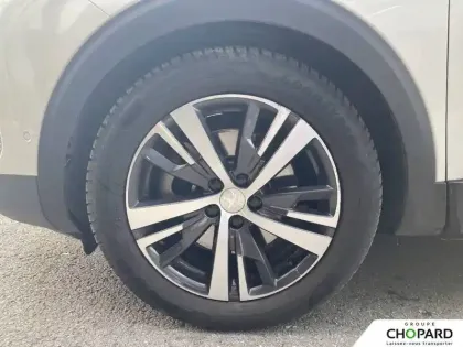 Photo 11 Peugeot 3008  Hybrid 225 e-EAT8