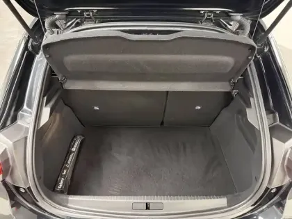 Photo 28 Opel Corsa  Electrique 136 ch & Batterie 50 kWh