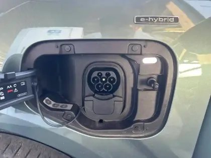 Photo 39 Audi Q3  Sportback e-hybrid 272 ch S tronic 6