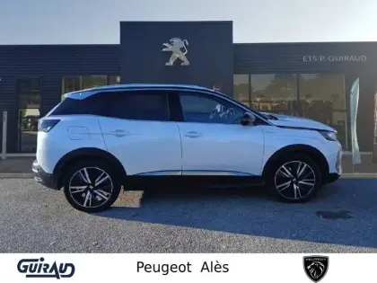 Photo 24 Peugeot 3008  Hybrid 225 e-EAT8