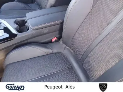 Photo 8 Peugeot 3008  Hybrid 225 e-EAT8