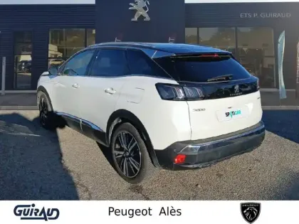 Photo 48 Peugeot 3008  Hybrid 225 e-EAT8