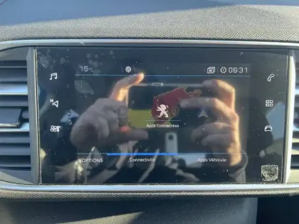 Photo 13 Peugeot 308  PureTech 130ch S&S EAT8