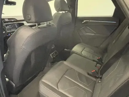 Photo 10 Audi Q3  Sportback 35 TFSI 150 ch S tronic 7