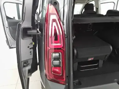 Photo 36 Citroën Berlingo  Taille M PureTech 110 S&S BVM6