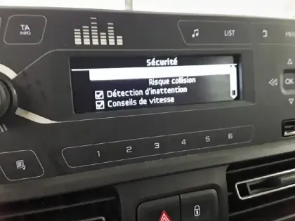 Photo 41 Citroën Berlingo  Taille M PureTech 110 S&S BVM6