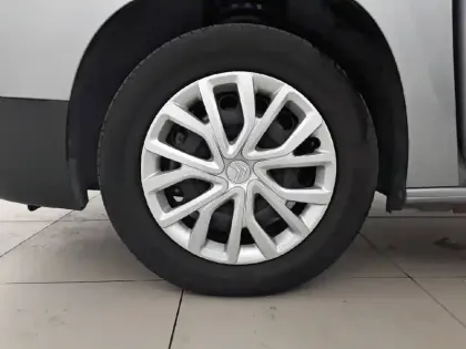 Photo 32 Citroën Berlingo  Taille M PureTech 110 S&S BVM6