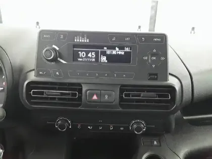 Photo 34 Citroën Berlingo  Taille M PureTech 110 S&S BVM6