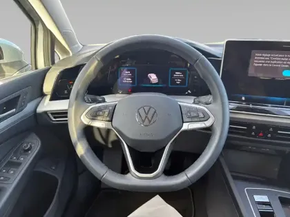 Photo 29 Volkswagen Golf  1.5 eHybrid 204 DSG6