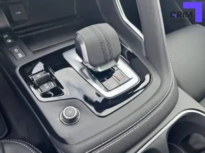 Photo 9 Jaguar E-Pace  P300e ch PHEV AWD BVA