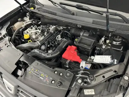 Photo 30 Dacia Duster  TCe 150 FAP 4x2 EDC