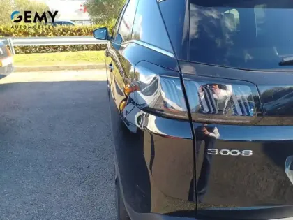 Photo 16 Peugeot 3008  Hybrid 225 e-EAT8