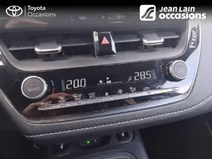 Photo 13 Toyota Corolla  Touring Sports Hybride 140ch