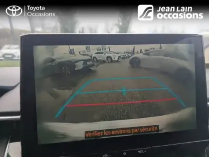 Photo 15 Toyota Corolla  Touring Sports Hybride 140ch