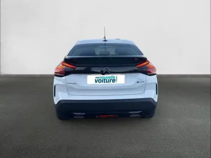 Photo 4 Citroën C4 e- 136 ch Automatique
