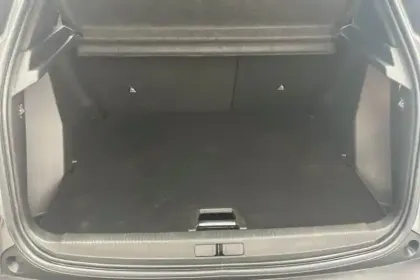 Photo 11 Peugeot 2008  PureTech 130 S&S BVM6