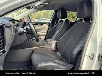 Photo 39 DS DS 4  Hybride E-Tense 225 EAT8