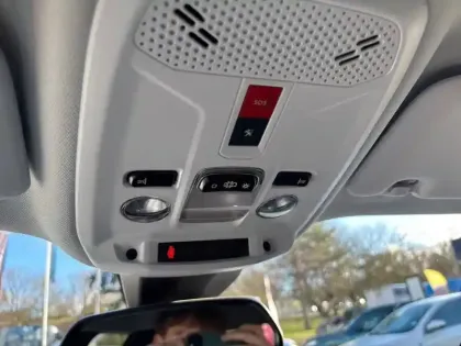 Photo 20 Peugeot 2008  Electrique 136 ch