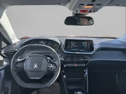 Photo 7 Peugeot 2008  Electrique 136 ch