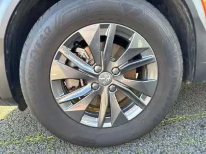 Photo 12 Peugeot 2008  Electrique 136 ch