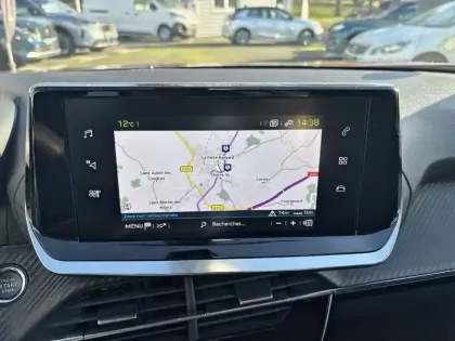 Photo 21 Peugeot 2008  Electrique 136 ch