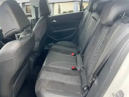 Photo 9 Peugeot 308  BlueHDi 130ch S&S EAT8