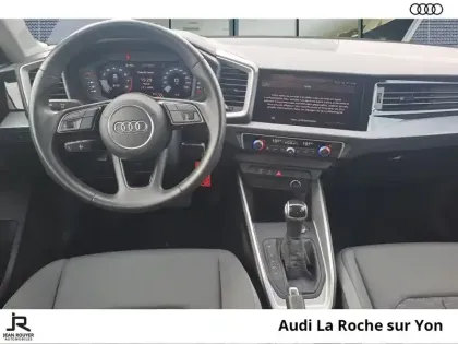 Photo 7 Audi A1  Sportback 30 TFSI 110 ch S tronic 7