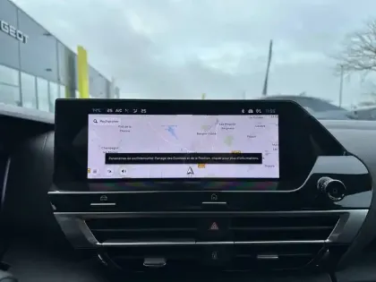 Photo 19 Citroën C4 e- X 156 ch autonomie etendue  Automatique