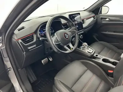 Photo 27 Renault Arkana  E-Tech hybride 145