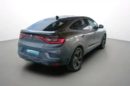 Photo 14 Renault Arkana  E-Tech hybride 145