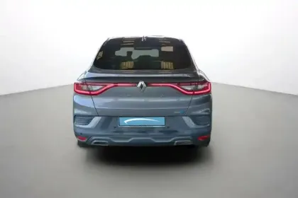 Photo 13 Renault Arkana  E-Tech hybride 145