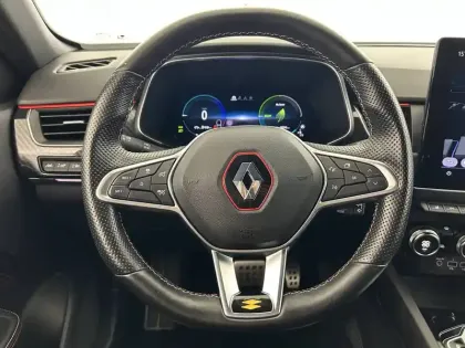 Photo 32 Renault Arkana  E-Tech hybride 145