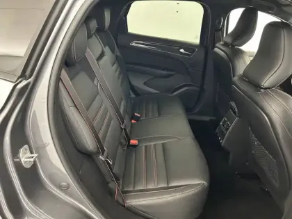 Photo 33 Renault Arkana  E-Tech hybride 145