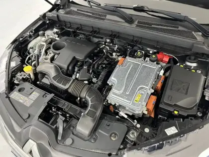 Photo 39 Renault Arkana  E-Tech hybride 145