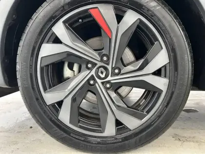 Photo 36 Renault Arkana  E-Tech hybride 145