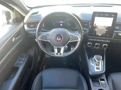 Photo 8 Renault Arkana  E-Tech hybride 145