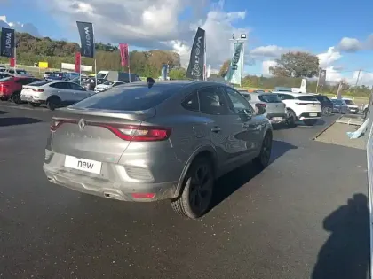 Photo 4 Renault Arkana  E-Tech hybride 145