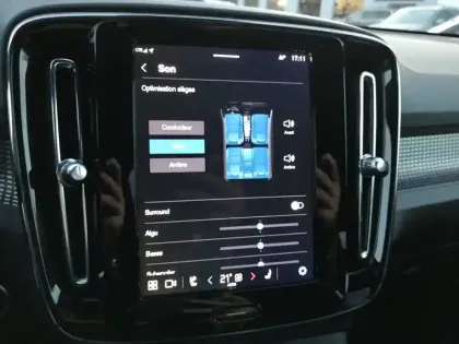 Photo 27 Volvo Xc40  B3 163 ch DCT7