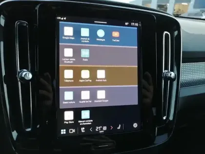 Photo 21 Volvo Xc40  B3 163 ch DCT7