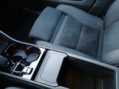 Photo 17 Volvo Xc40  B3 163 ch DCT7