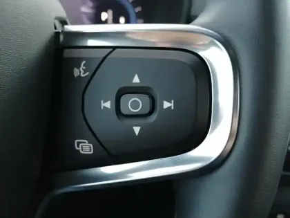 Photo 10 Volvo Xc40  B3 163 ch DCT7