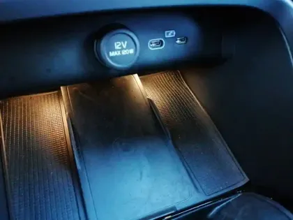 Photo 19 Volvo Xc40  B3 163 ch DCT7