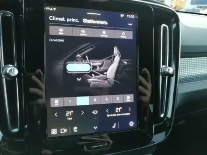 Photo 23 Volvo Xc40  B3 163 ch DCT7