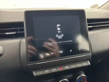 Photo 28 Renault Clio  Blue dCi 100 - 21N