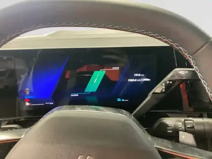 Photo 11 Renault Rafale  E-Tech full hybrid 200ch