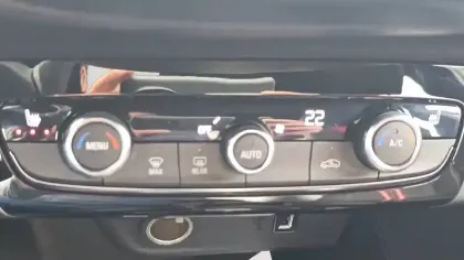 Photo 14 Opel Corsa  Electrique 136 ch & Batterie 50 kWh