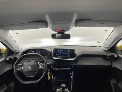 Photo 23 Peugeot 208  PureTech 100 S&S BVM6