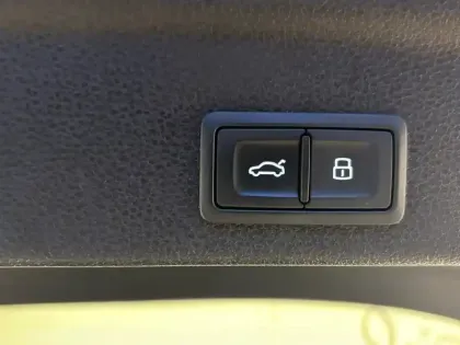 Photo 11 Audi Q3  Sportback 45 TFSIe  245 ch S tronic 6