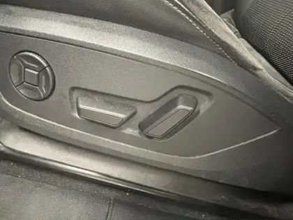 Photo 7 Audi Q3  Sportback 45 TFSIe  245 ch S tronic 6