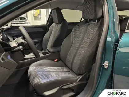 Photo 17 Peugeot 308  Hybrid 145 e-DCS6